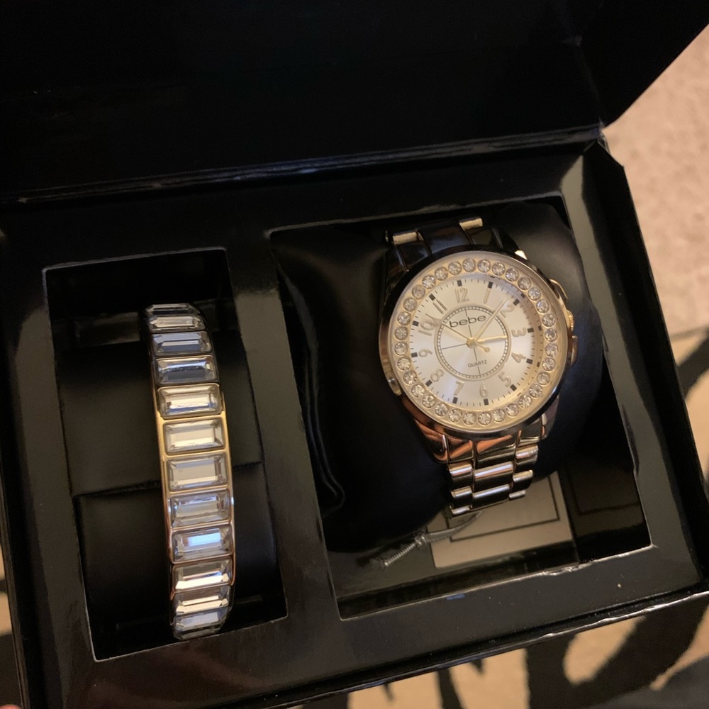 New With Tag Bebe Watch With Matching Bangle - image 4